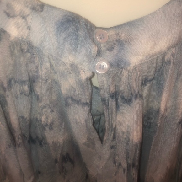 Bella Moda Blue Tie Dye Pattern w/Faux Silver Stud - Picture 6 of 8